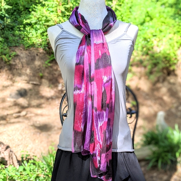 💜 Purple Sheer Scarf #hundredsofscarves - Picture 1 of 3